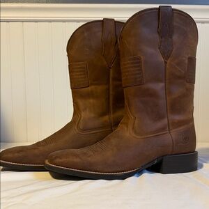 Ariat Men's Classic Brown Cowboy Boots